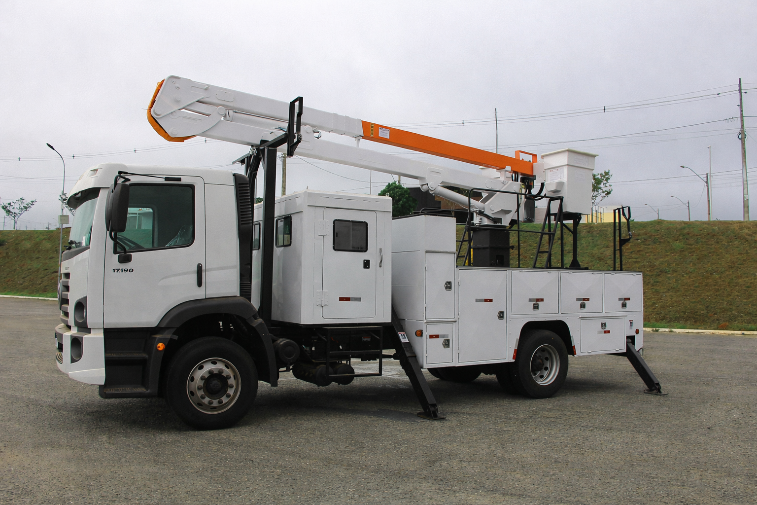 Locação de equipamentos industriais — Allmaq Locações